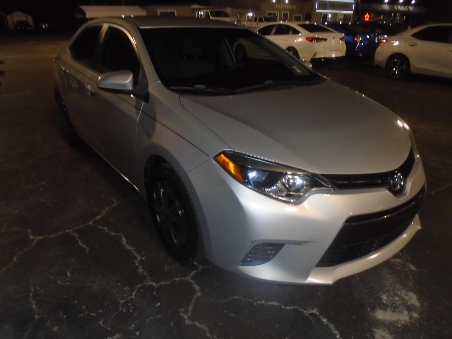 2016 Toyota Corolla (2T1BURHE7GC) , located at 6112 N Florida Avenue, Tampa, FL, 33604, (888) 521-5131, 27.954929, -82.459534 - Photo#2